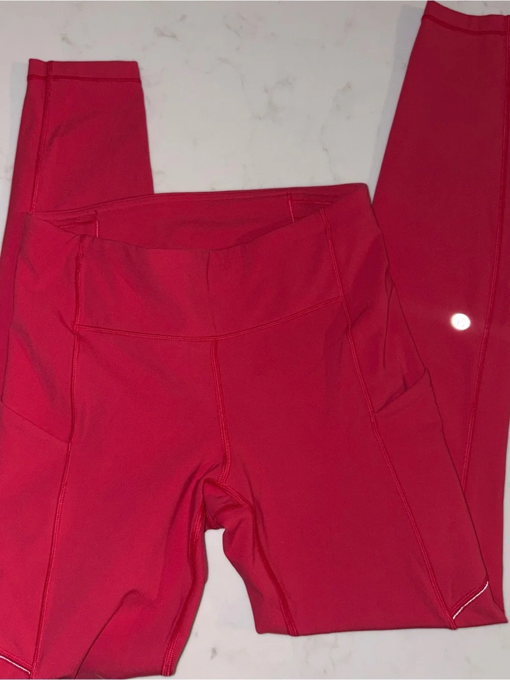 Lululemon Speed Up Tight *Full-On Luxtreme 28